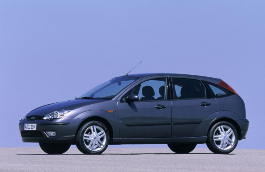  Ford Focus 2001 года  (фото 14 из 27)